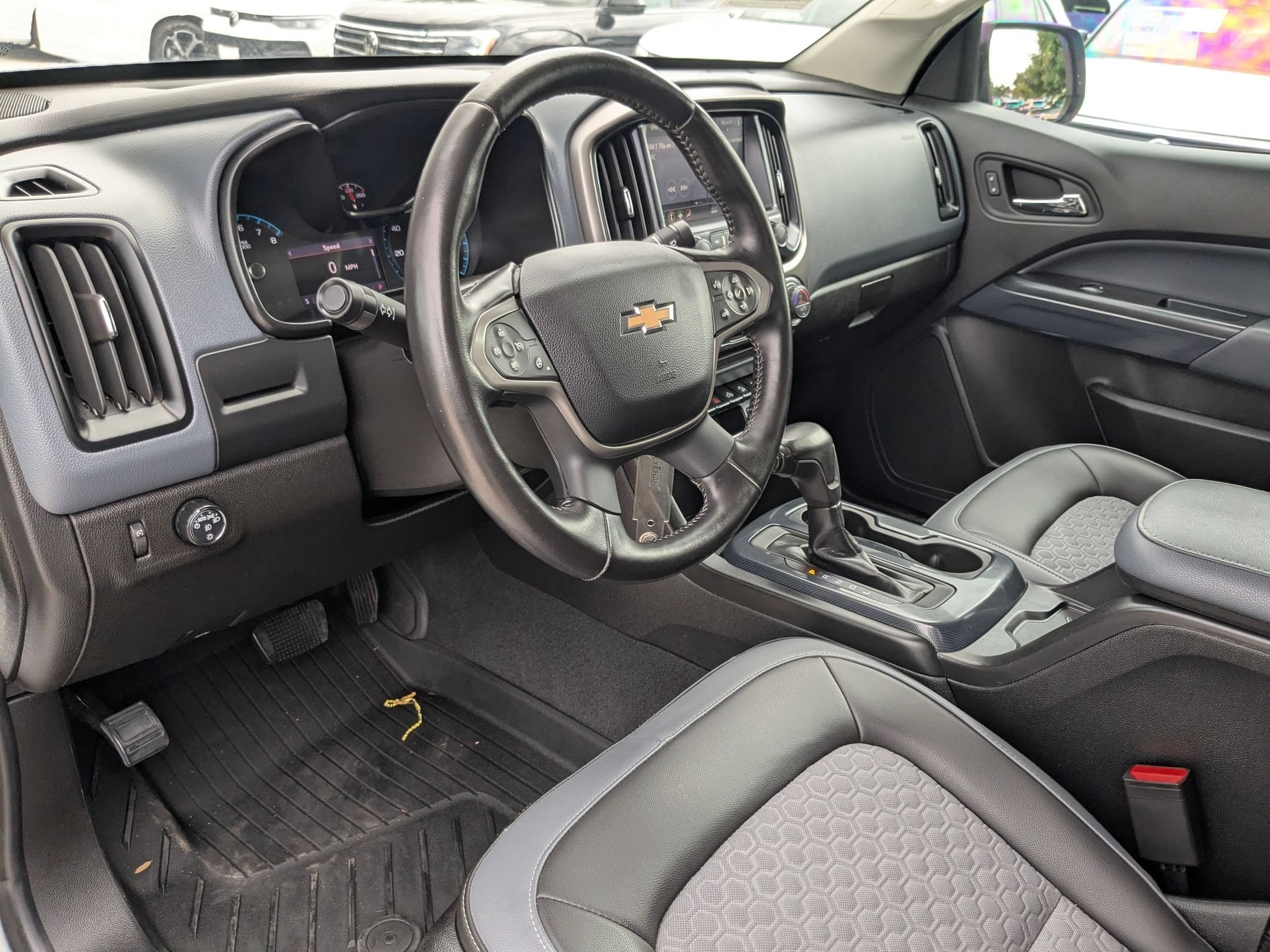 Used 2021 Summit White Chevrolet 2WD Z71 image 10