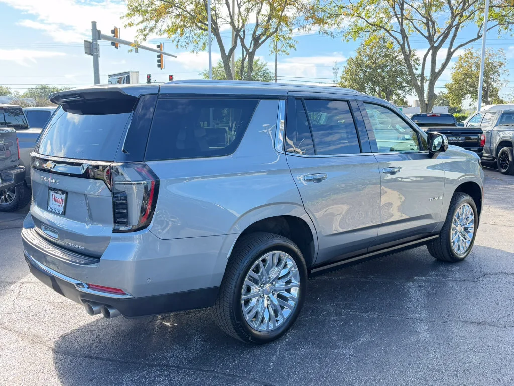 2025 Chevrolet Tahoe Premier - Photo 12