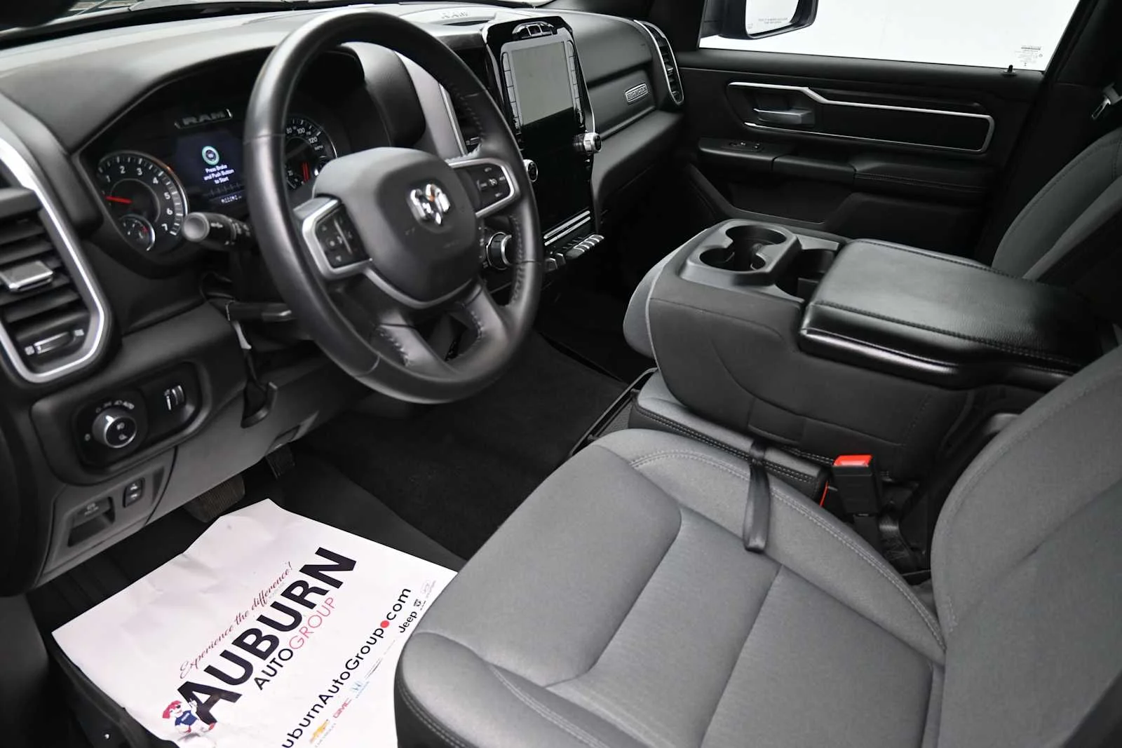 Used 2023 Diamond Black Crystal Pearlcoat Ram Big Horn image 6