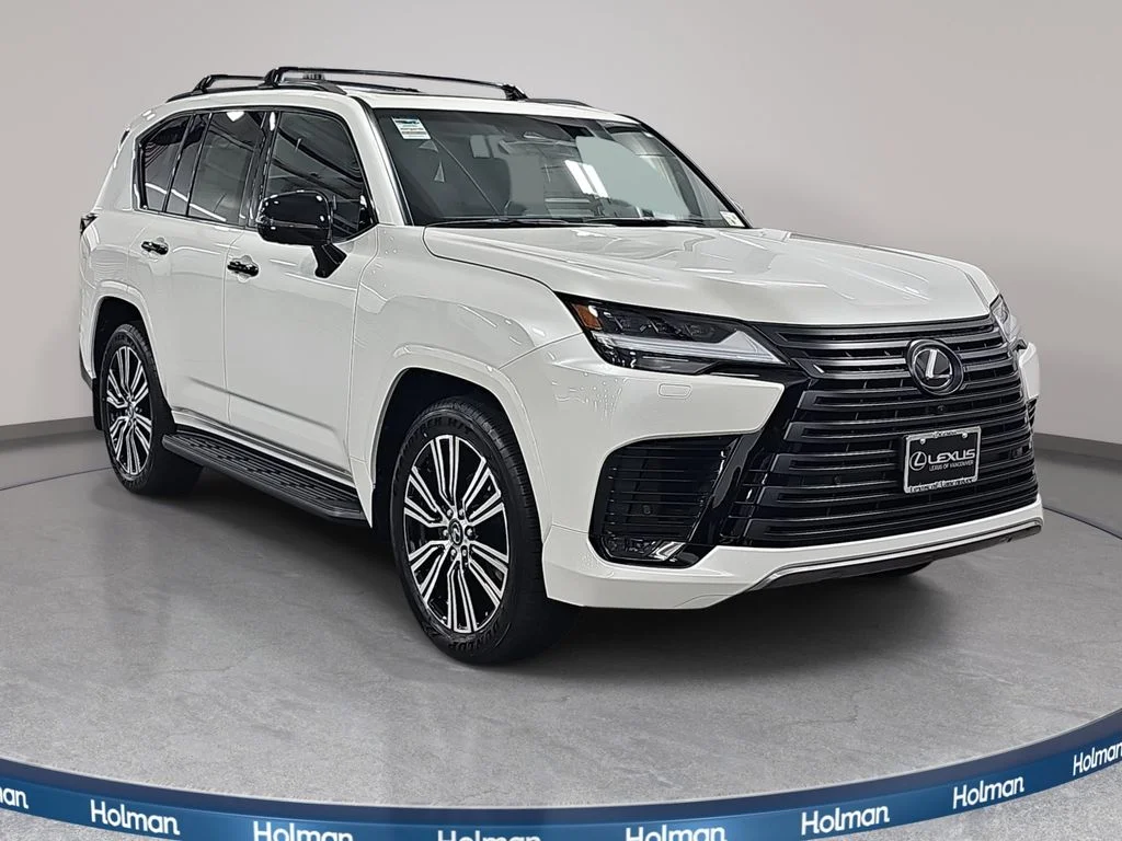 New 2026 Eminent White Pearl Lexus LUXURY image 3