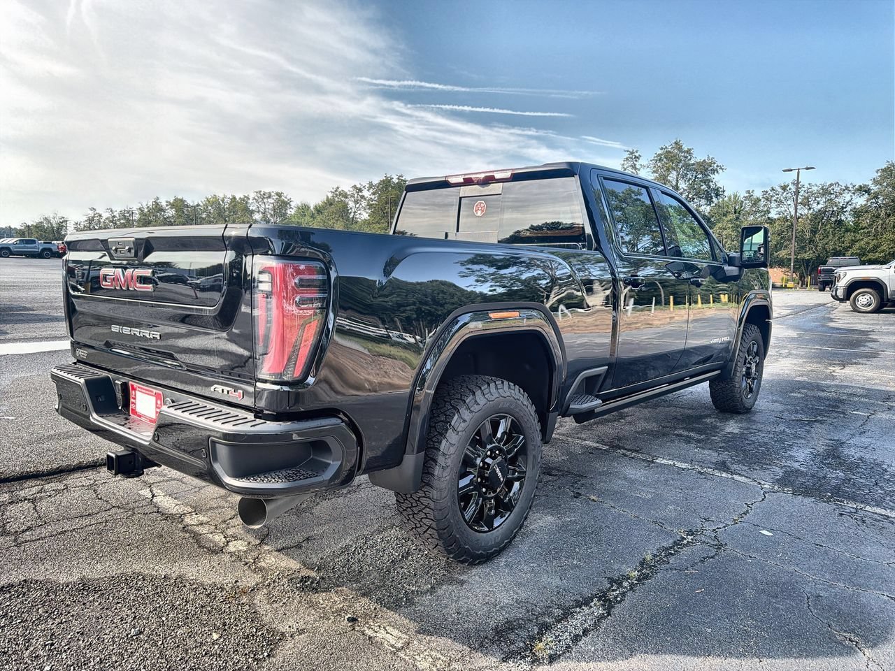 2026 GMC Sierra 2500HD AT4 - Photo 8