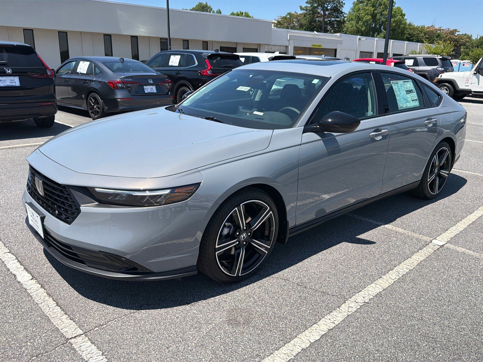 New 2026 Urban Gray Pearl Honda SE image 3