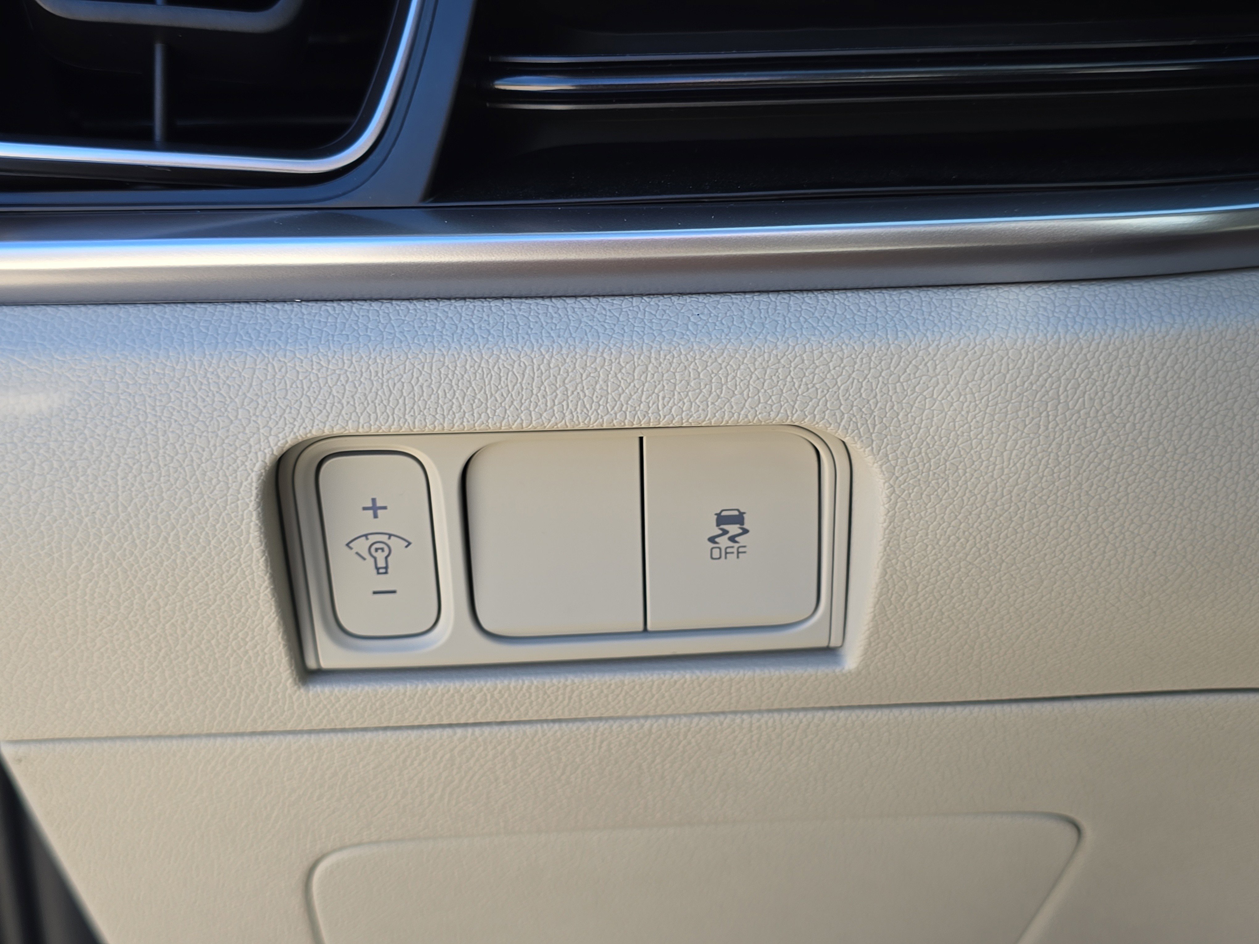 New 2026 Midnight Lake Blue Kia S image 32