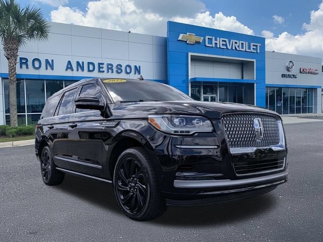 2022 Lincoln Navigator