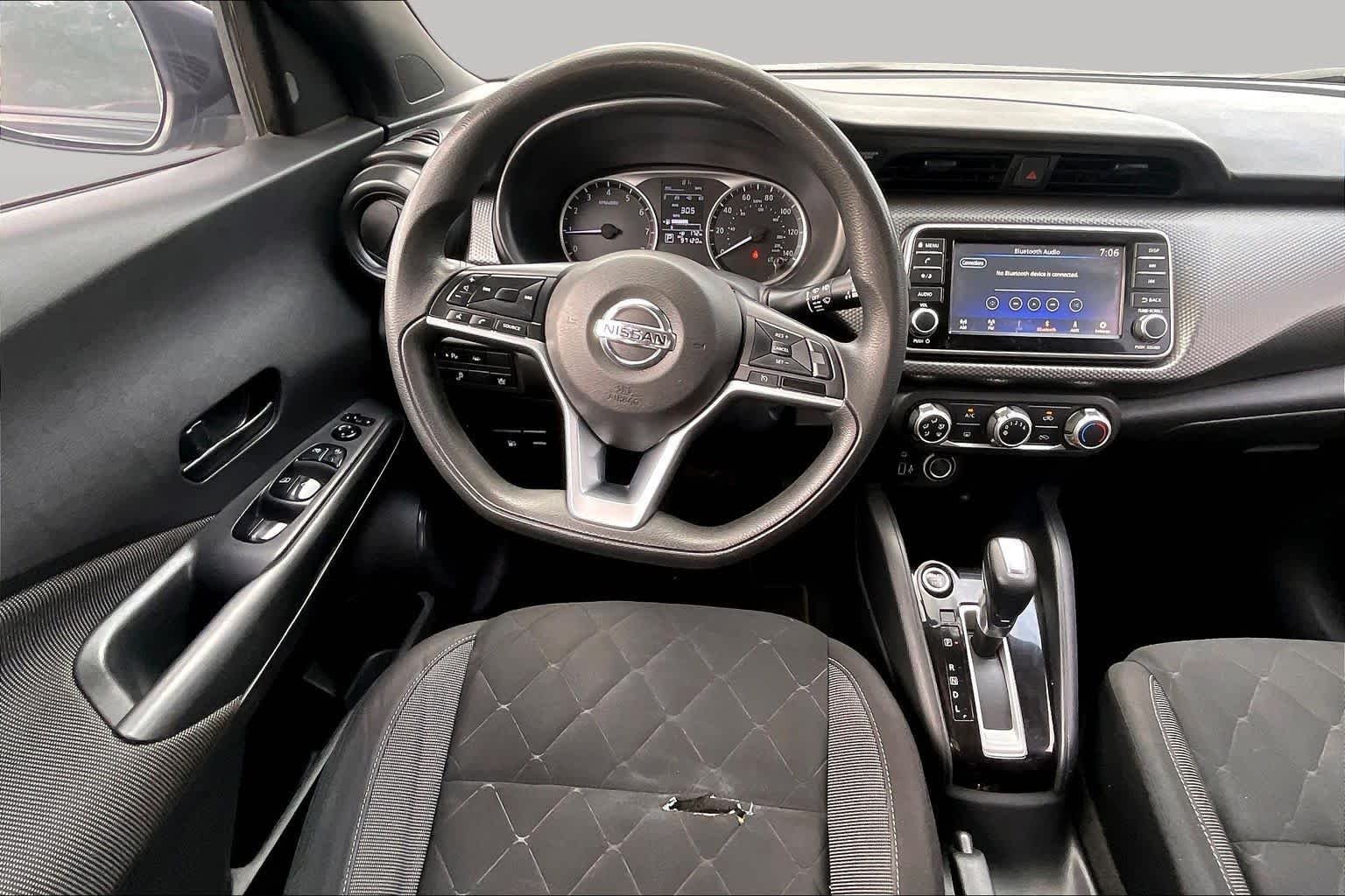 Used 2020 Super Black Nissan S image 6