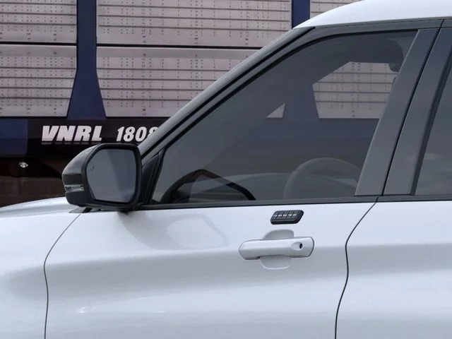 New 2026 Space White Metallic Ford Tremor image 20