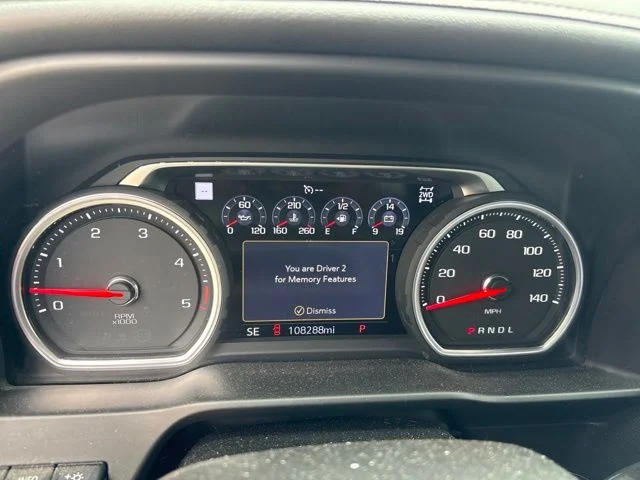 Used 2020 Pearl Chevrolet High Country image 15