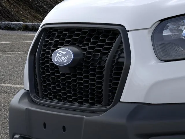 New 2026 Oxford White Ford Base image 17