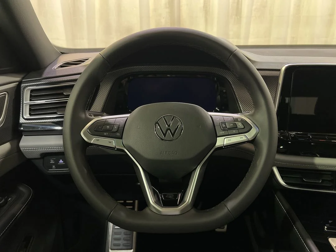 2026 Volkswagen Atlas Cross Sport SEL R-LINE - Photo 16