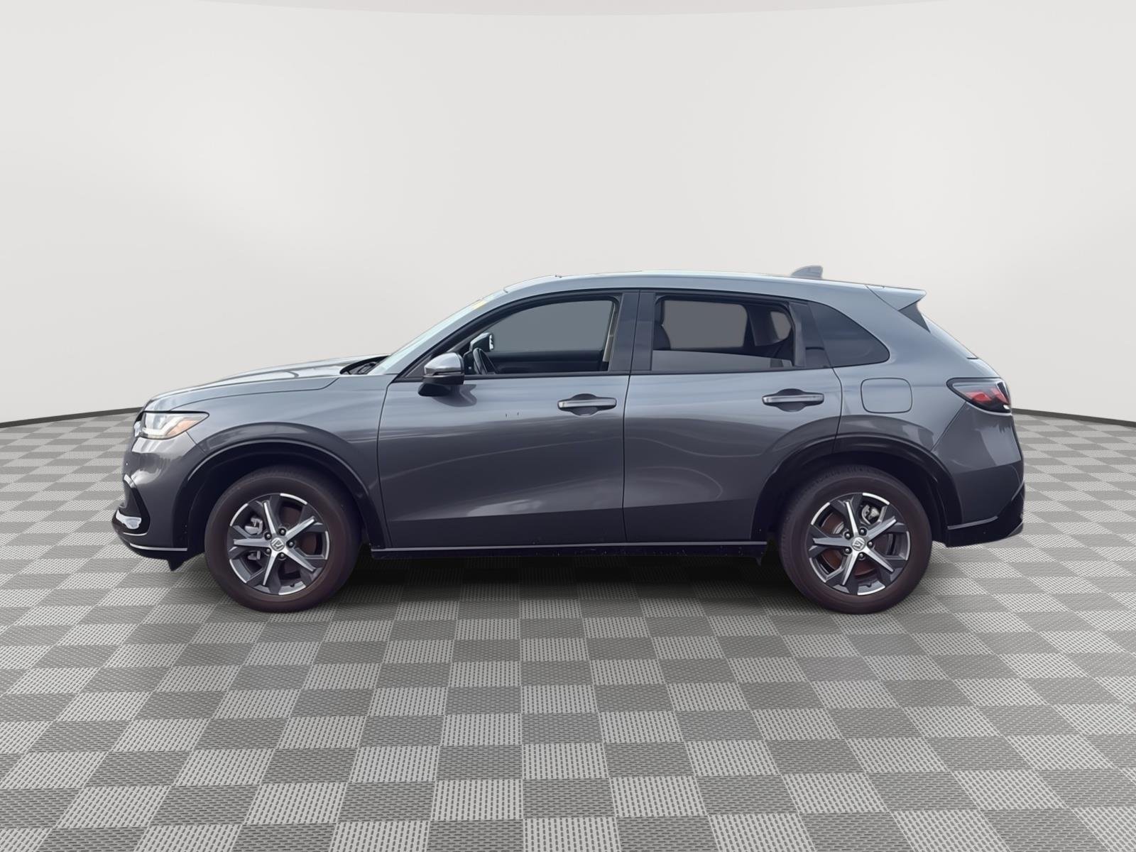 Used 2023 Modern Steel Metallic Honda EX-L image 7
