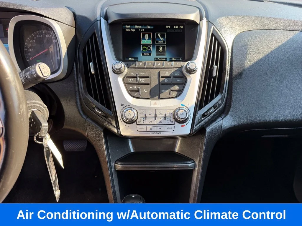 Used 2017 SUMMIT WHITE Chevrolet LT image 7