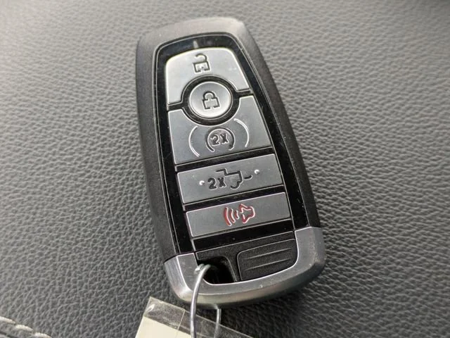 Used 2021 Agate Black Met Ford XL image 34
