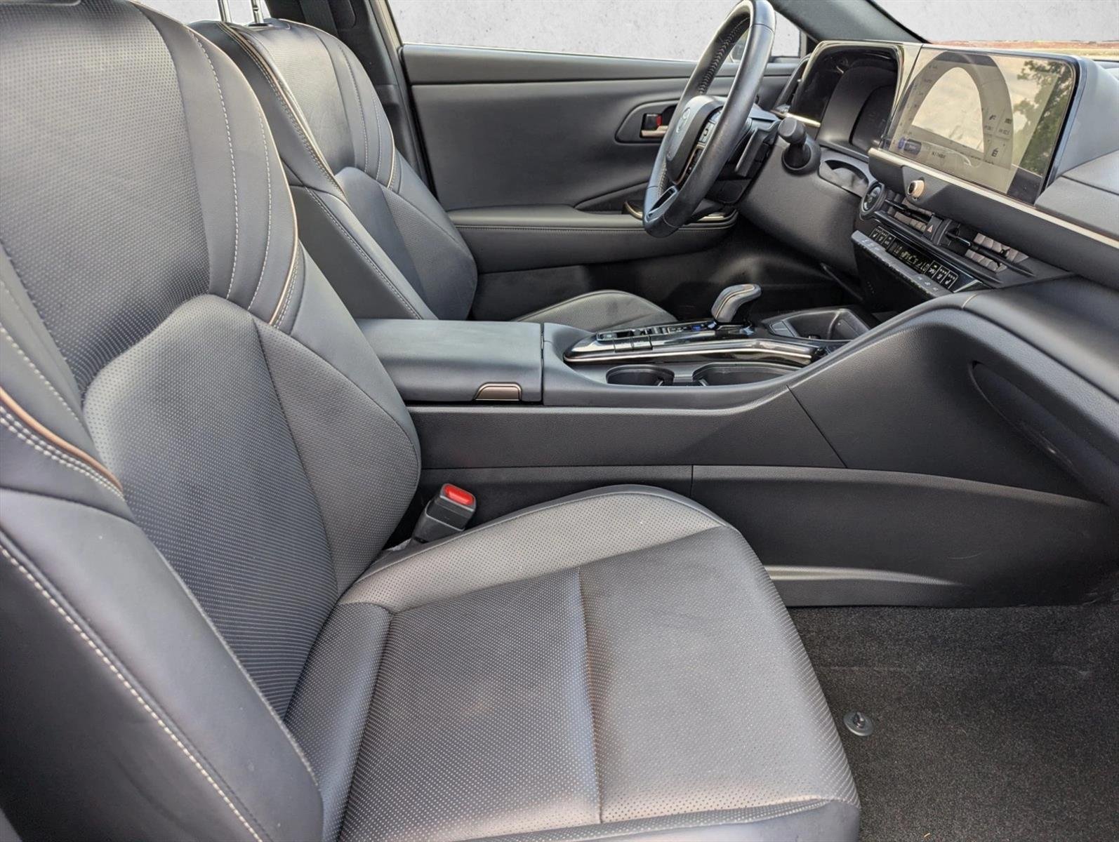 Used 2025 Storm Cloud Toyota XLE image 27