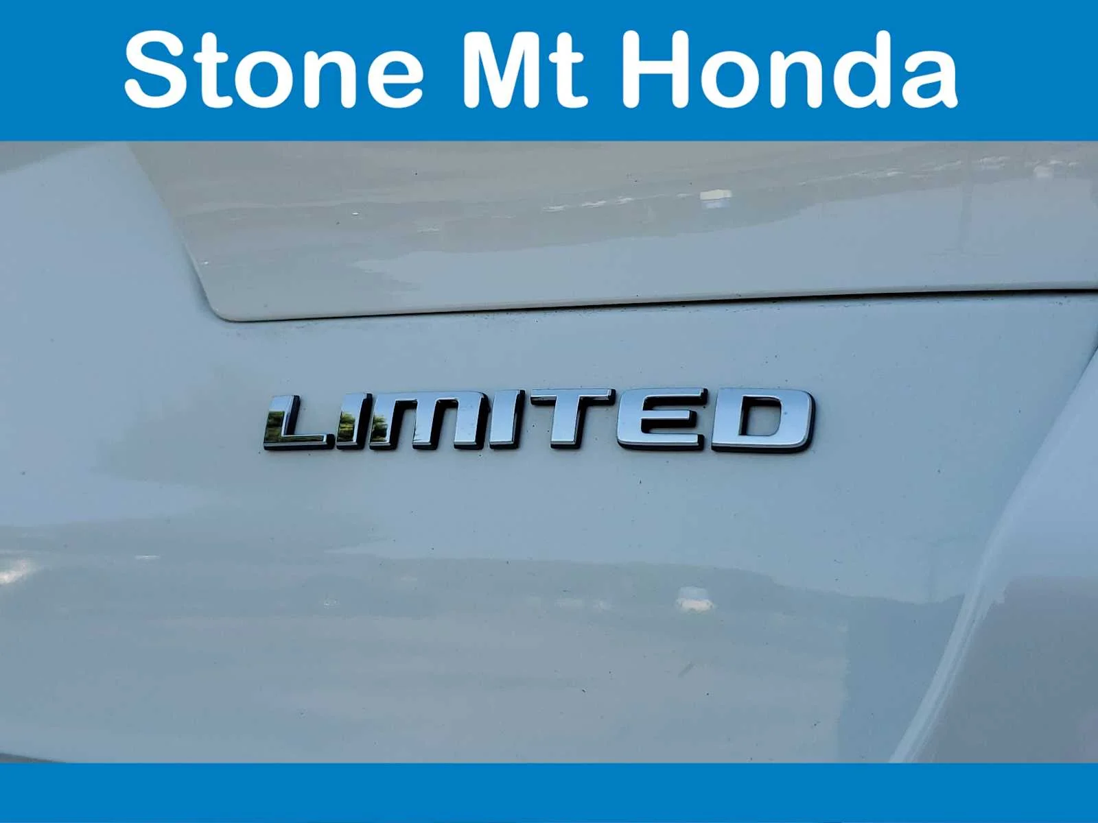 Used 2021 Bright White Clearcoat Jeep Limited image 7