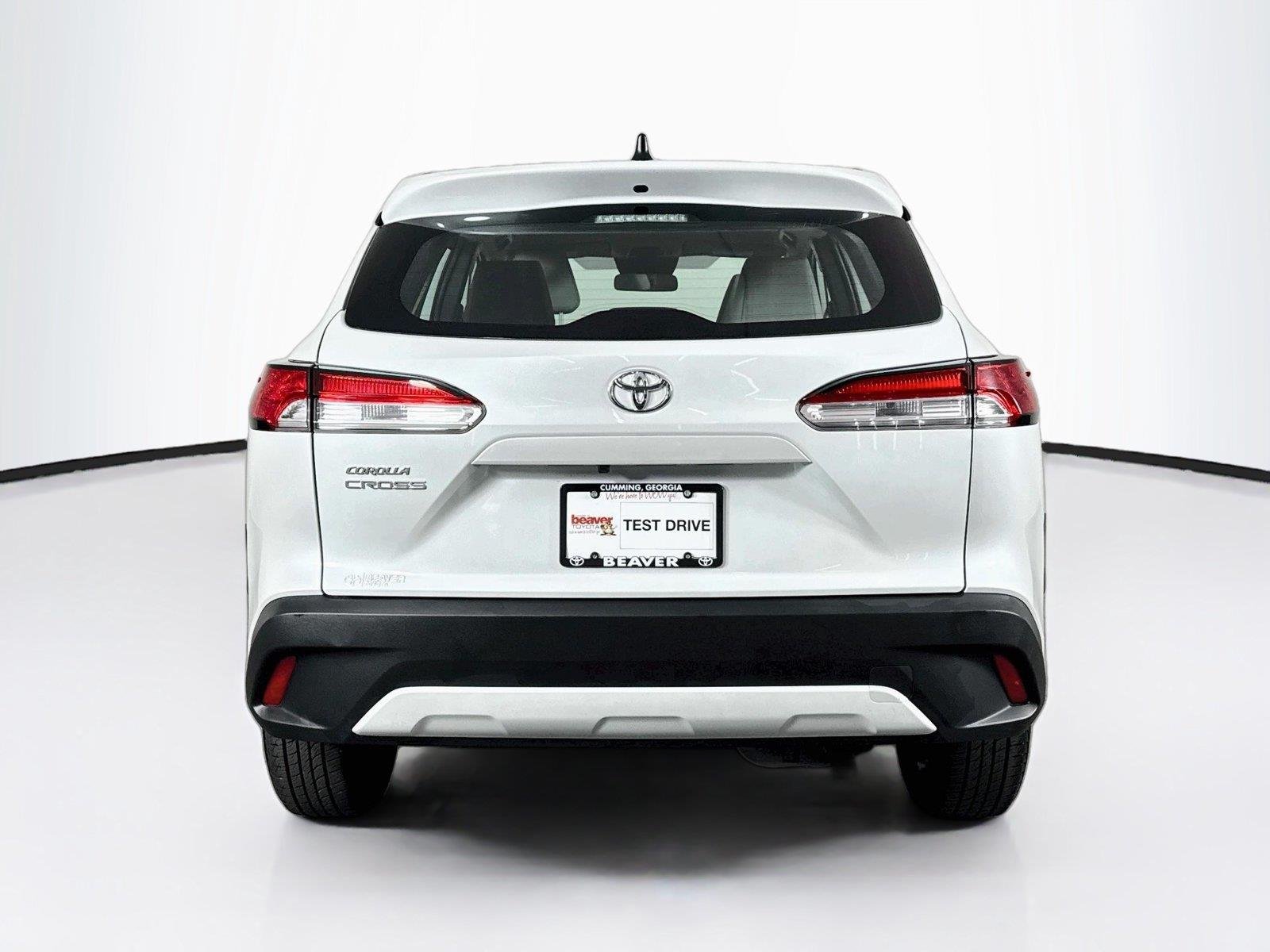 Certified Used 2024 Wind Chill Pearl Toyota L image 11