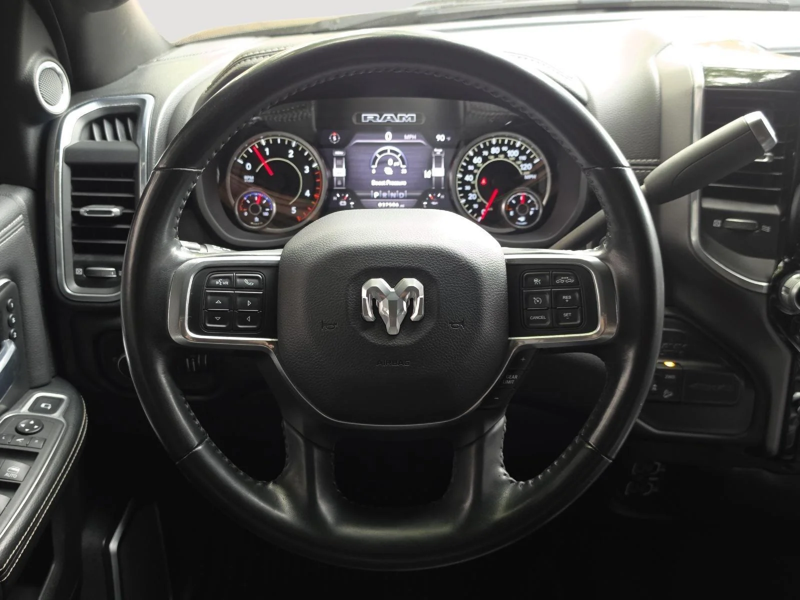 Used 2021 Granite Crystal Metallic Clearcoat Ram Laramie image 35
