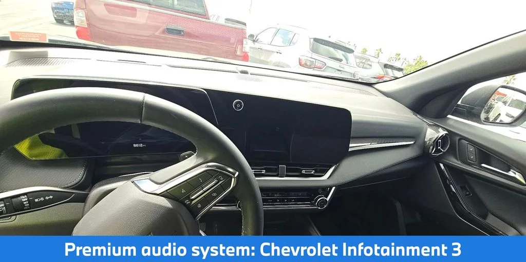 Used 2025 Green Chevrolet LT image 8