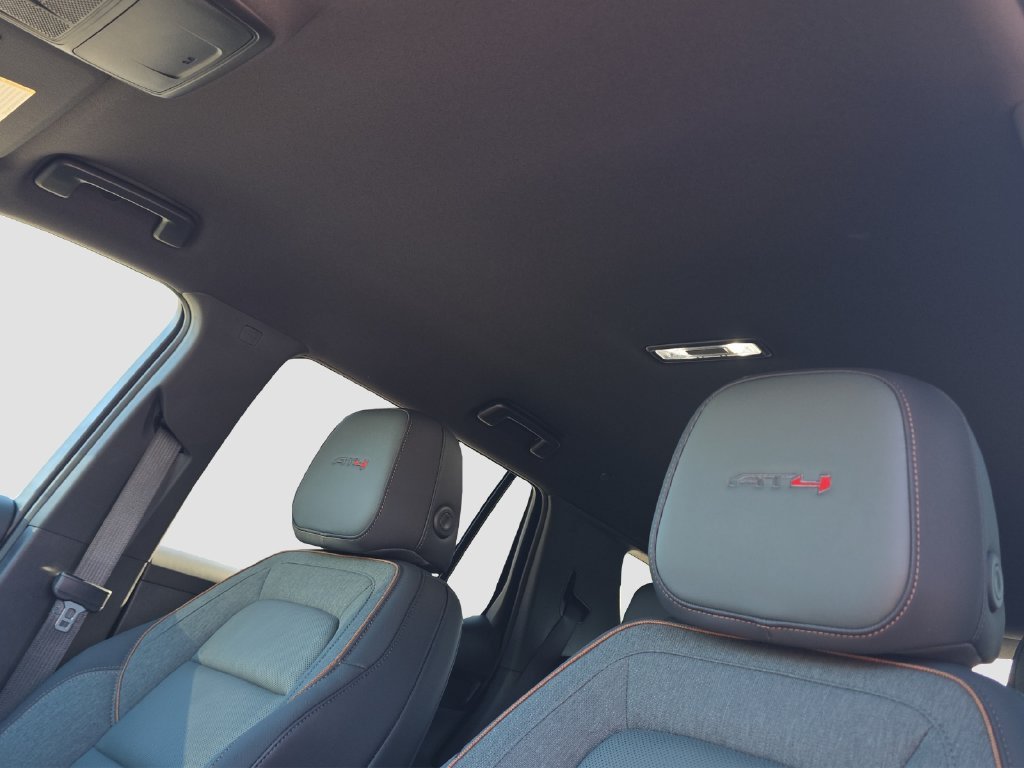 2026 GMC Terrain AT4 - Photo 8