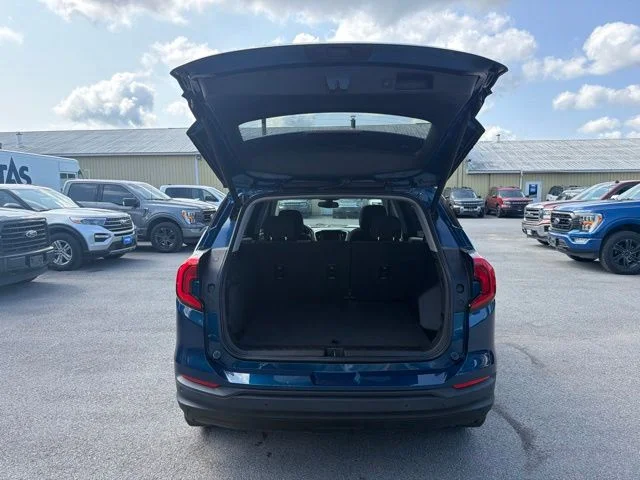 Used 2019 Blue Emerald Metallic GMC SLE image 50