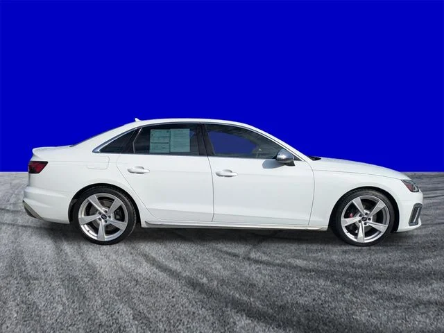 Used 2020 White Audi 3.0T Premium image 3