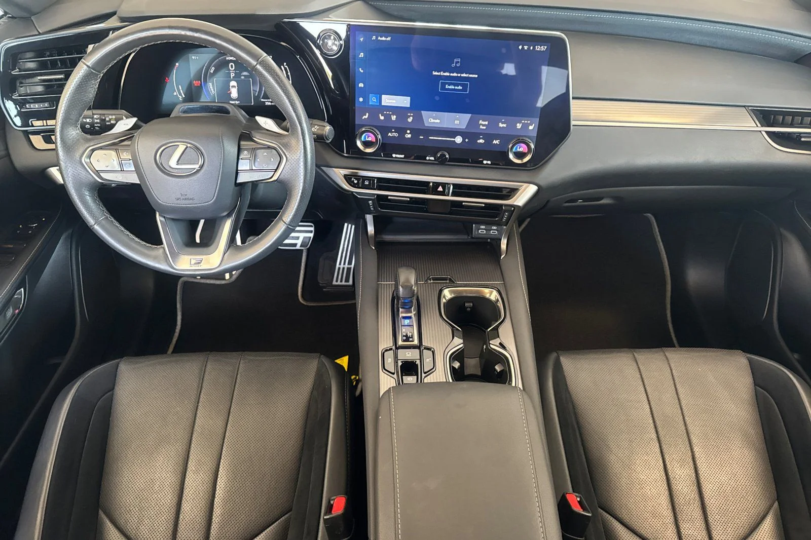 2024 Lexus RX Hybrid 500h - Photo 10