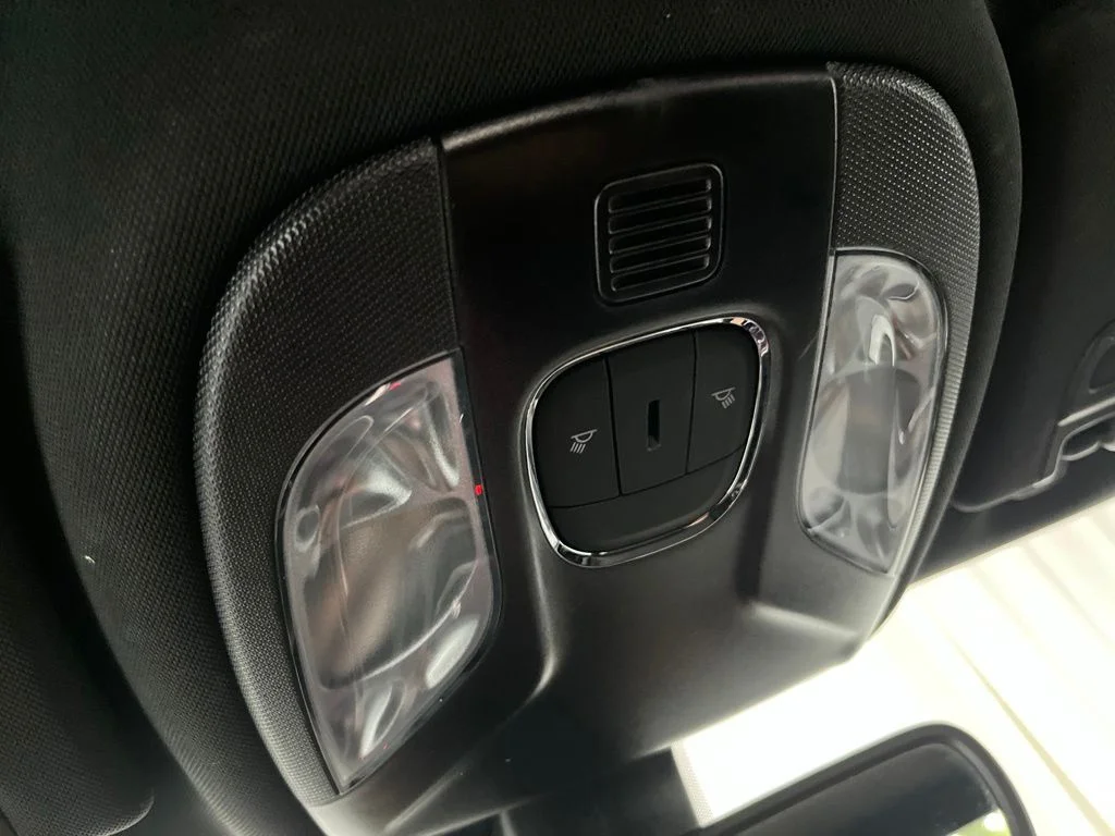 Used 2023 Silver Jeep Limited image 17