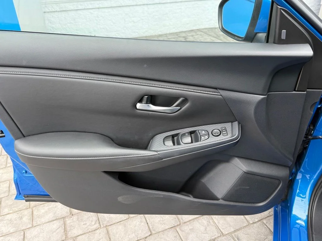Used 2025 Blue Nissan SV image 30