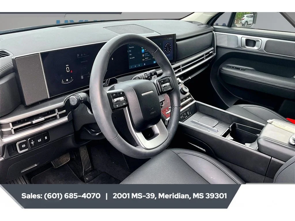 Used 2025 SHIMMERING SILVER Hyundai SEL image 12