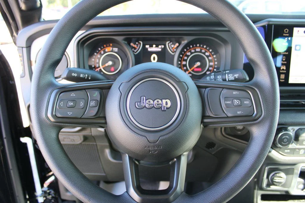 New 2026 Black Clear-Coat Exterior Paint Jeep Sport image 13