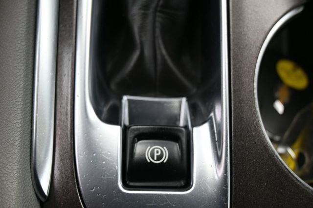 Used 2025 Gray Chevrolet LT image 27
