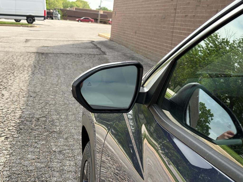 New 2026 Atlantis Blue Hyundai SEL FWD image 15
