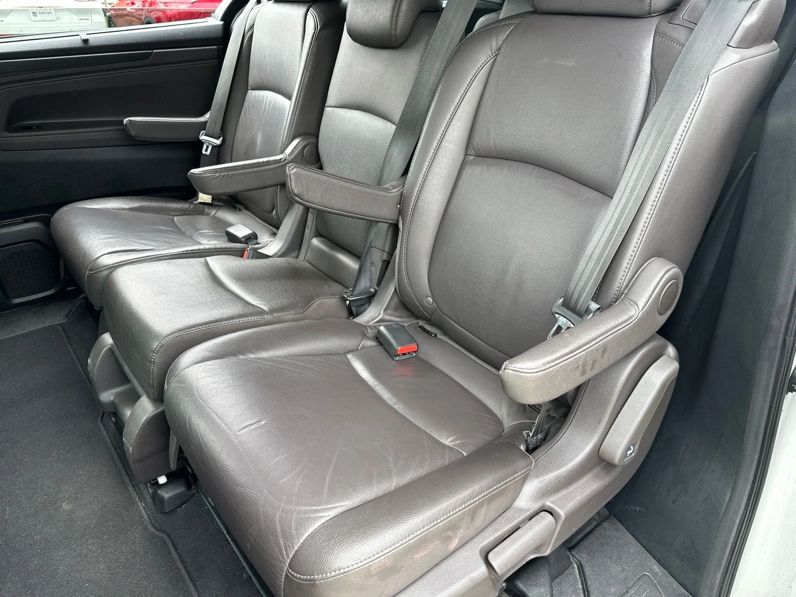 Used 2020 White Honda EX-L image 7
