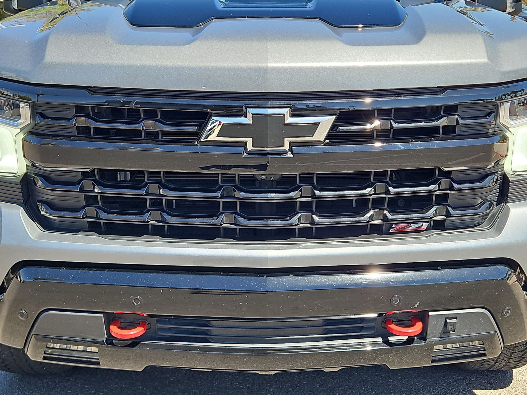 Used 2025 Sterling Gray Metallic Chevrolet LT Trail Boss image 10