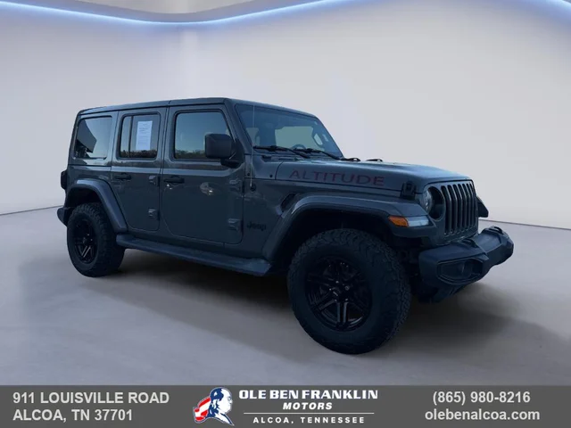 2020 Jeep Wrangler Sahara Altitude