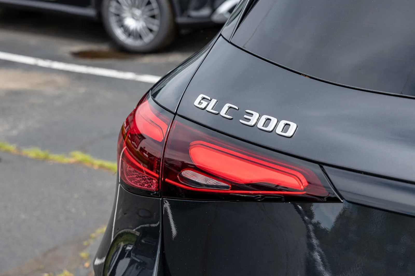 New 2026 Graphite Grey Metallic Mercedes-Benz GLC 300 image 29
