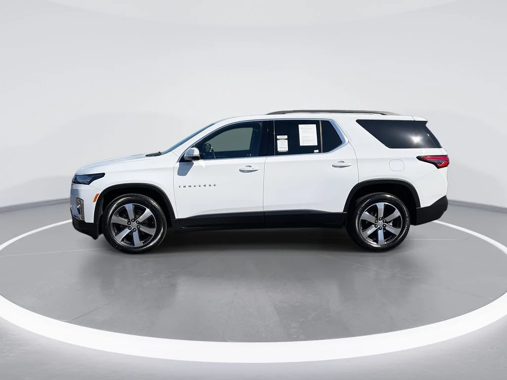 Used 2023 White Chevrolet LT Leather image 5