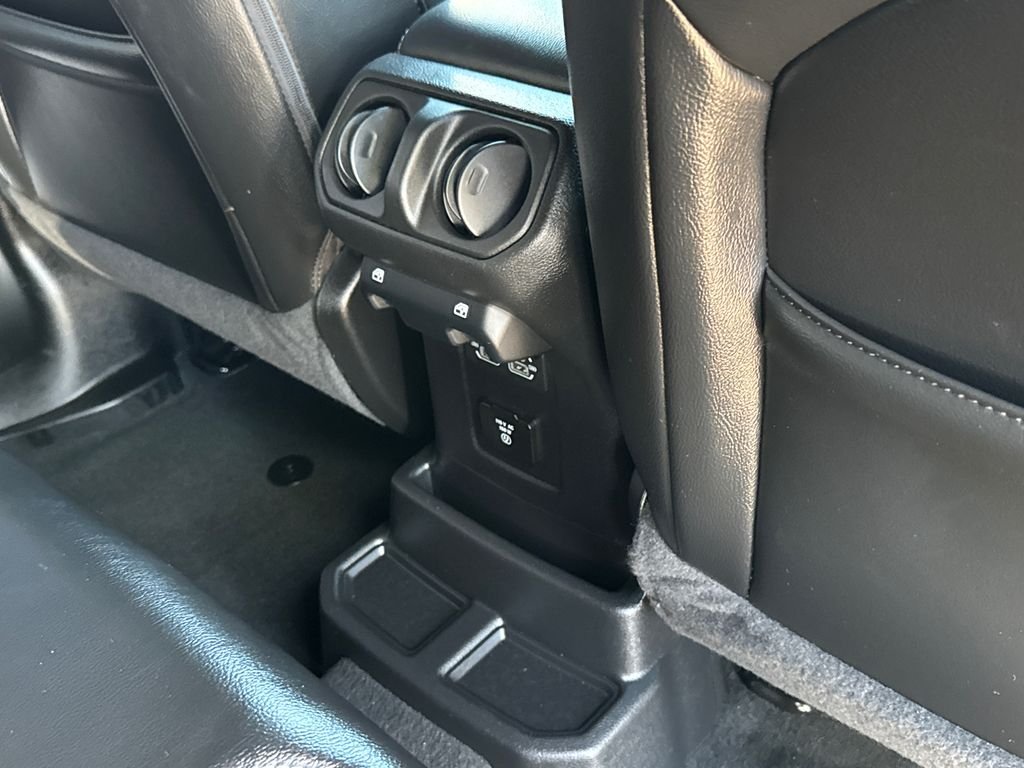 Certified Used 2022 White Jeep Unlimited Sahara 4xe image 19