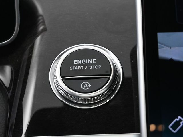 Used 2025 Black Mercedes-Benz S 580 image 7