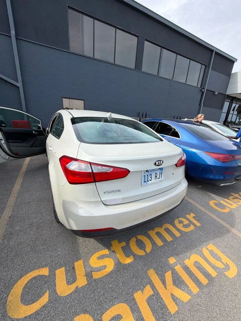 Used 2015 Beige Kia LX image 7