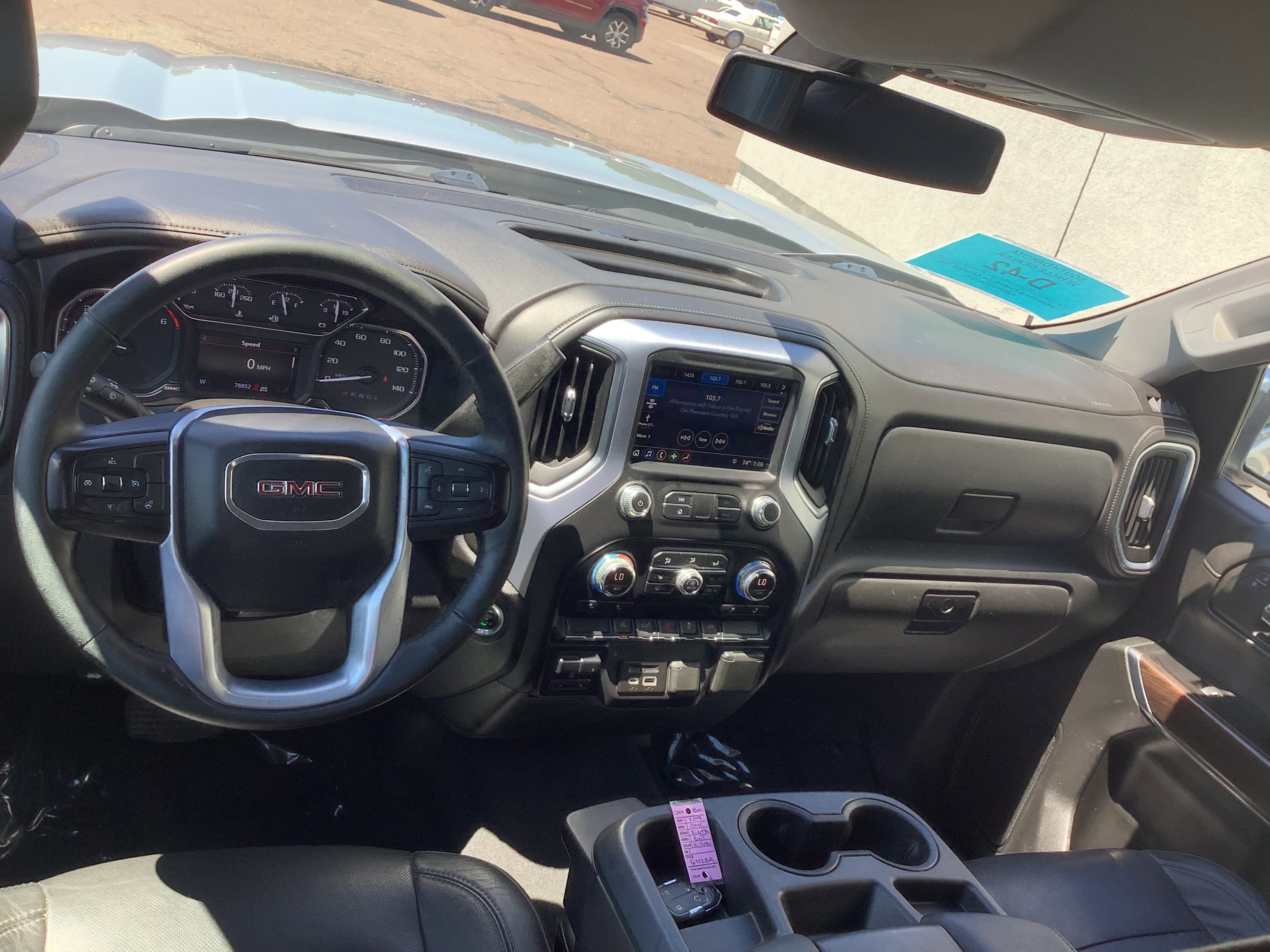 Used 2019 Silver GMC SLT image 9