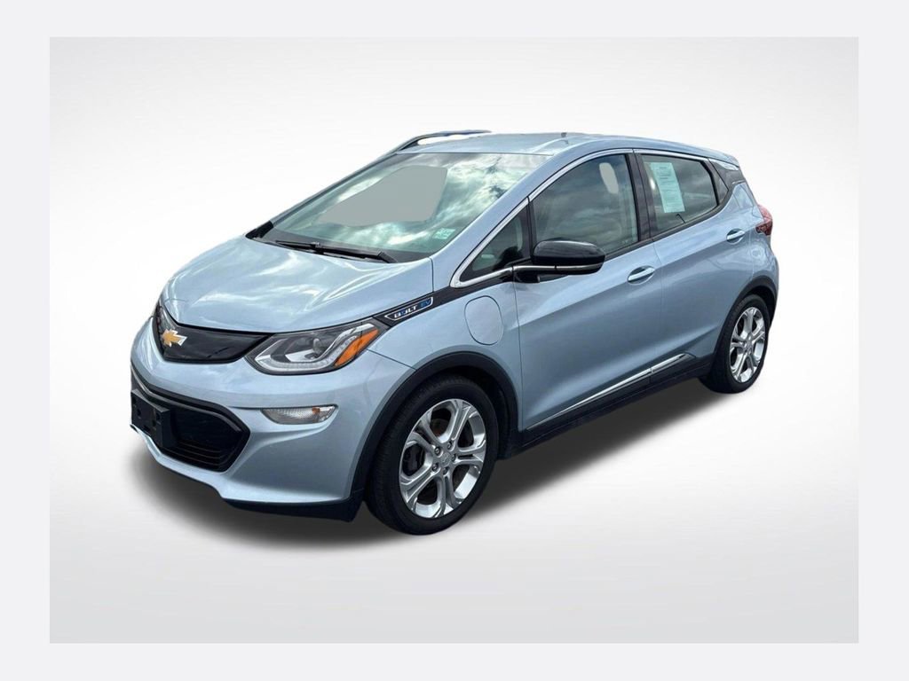 Used 2017 Includes (TUS) Black grille. Chevrolet LT image 1