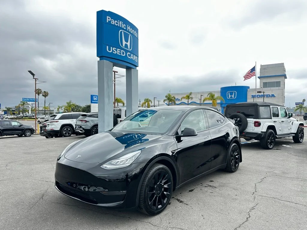 Used 2023 Tesla Model Y Long Range with VIN 7SAYGAEE5PF600049 for sale in San Diego, CA