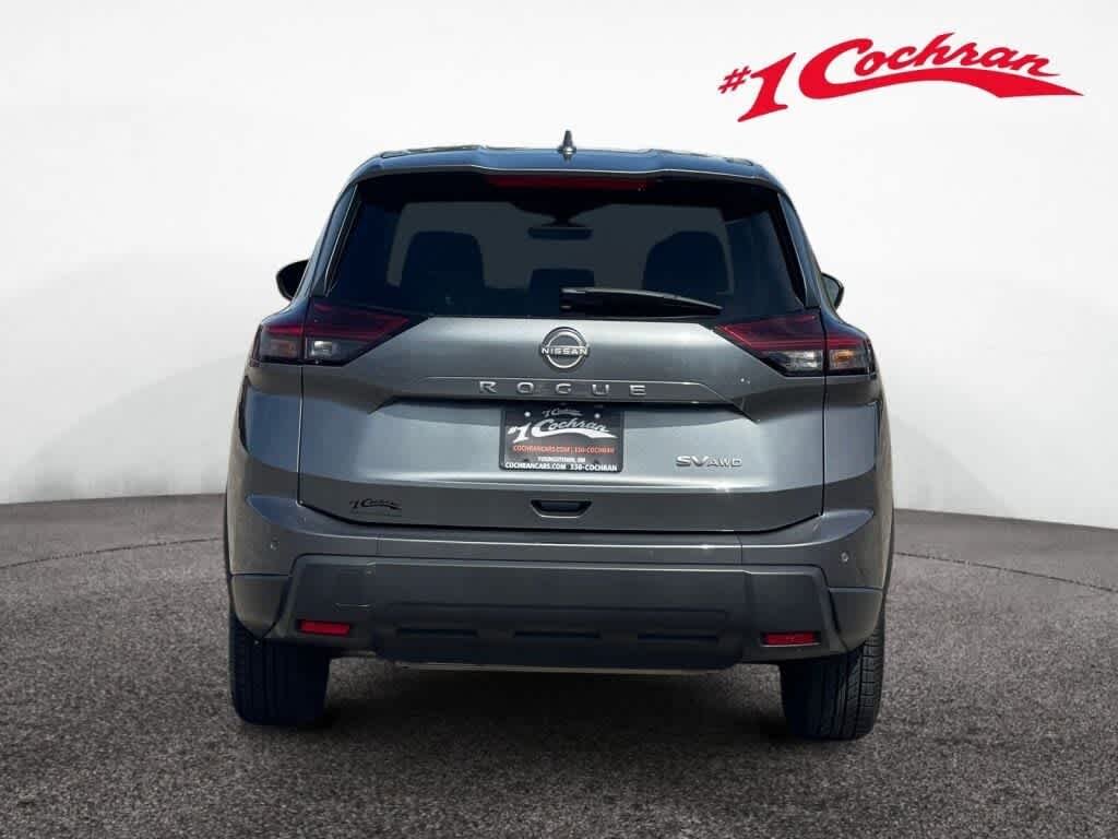 Used 2024 Gun Metallic Nissan SV image 6