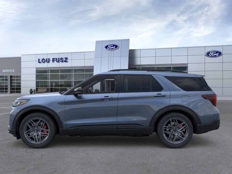 2026 Ford Explorer ST - Photo 28