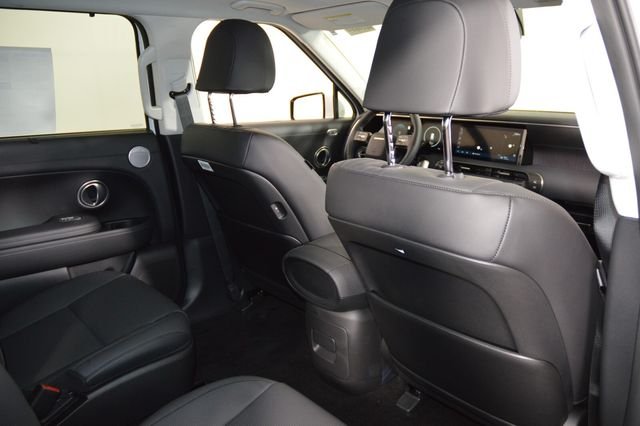 New 2026 White Hyundai Blue SEL Premium 7P image 19