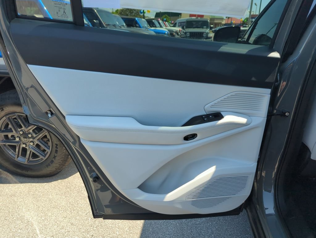 New 2026 Sting-Gray Clearcoat Jeep Laredo image 26