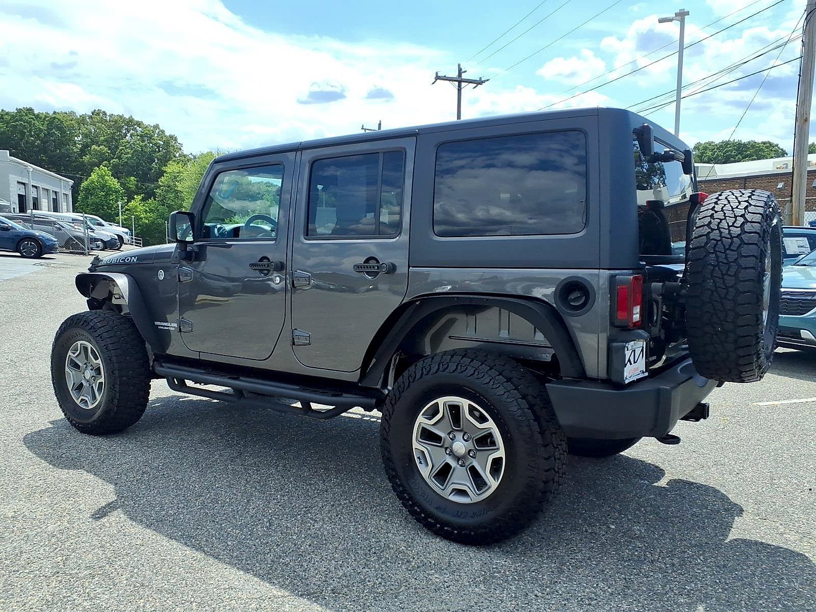 Used 2017 Granite Crystal Metallic Clearcoat Jeep Rubicon image 18