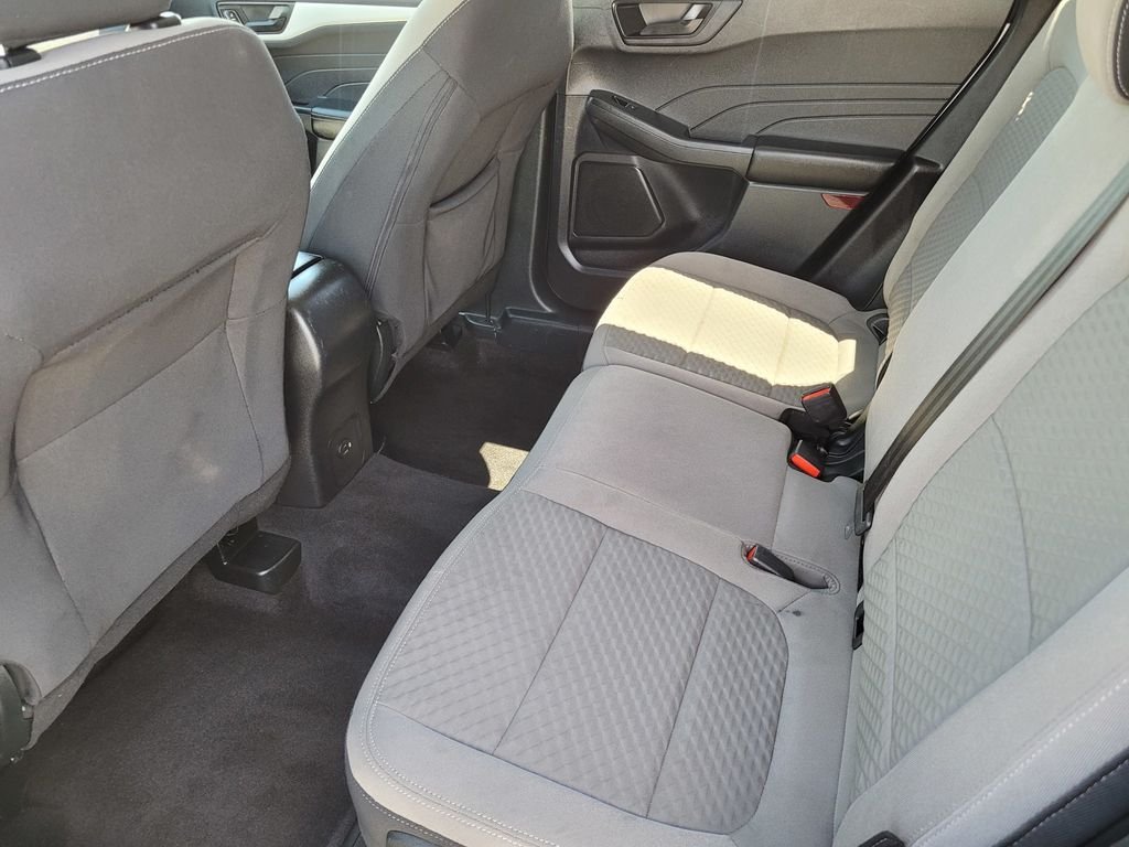 Used 2022 White Ford SEL image 12
