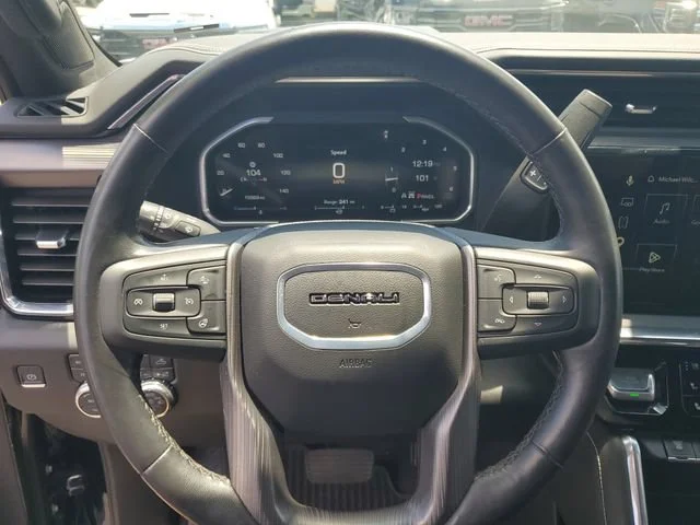 Used 2026 Onyx Black GMC Denali Ultimate image 11