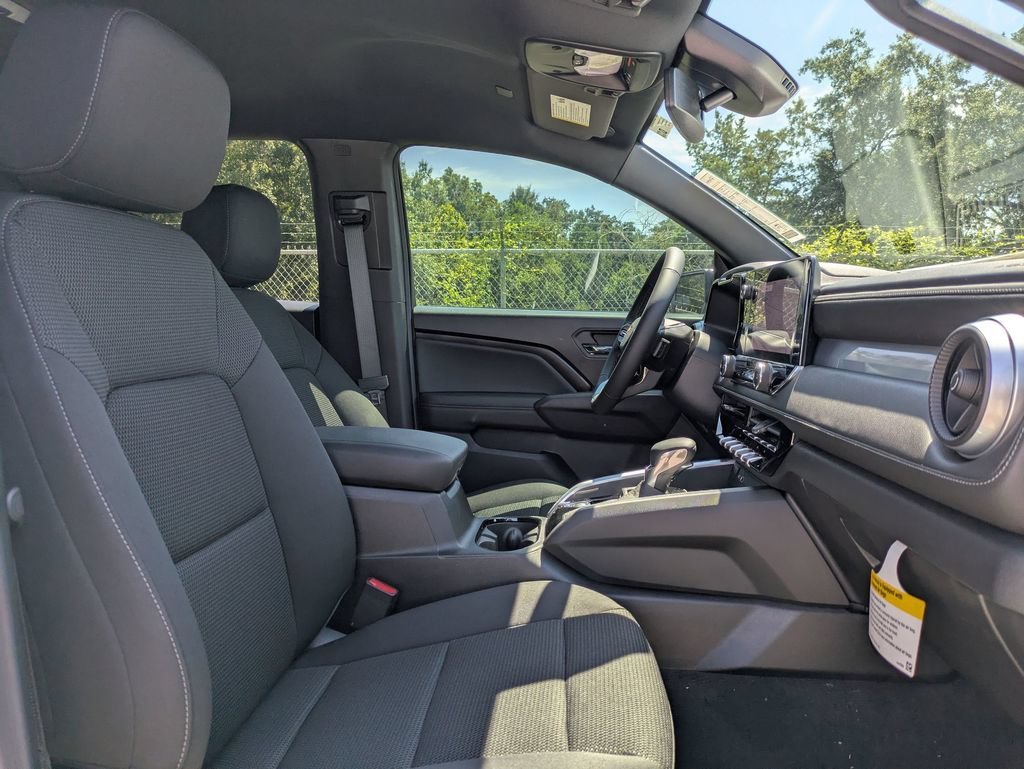 2026 Chevrolet Colorado LT - Photo 30